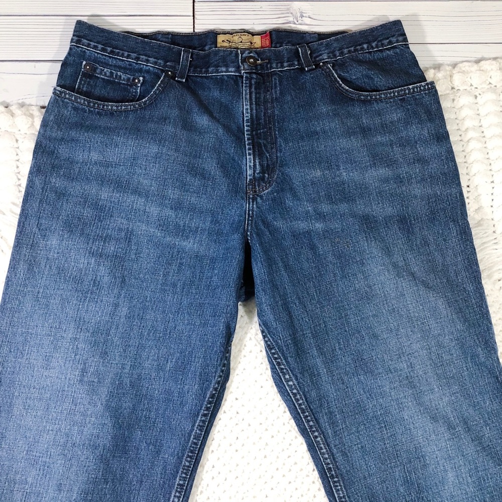 Men’s Old Navy Blue Jeans used flawed stain thigh - Picture 1 of 8